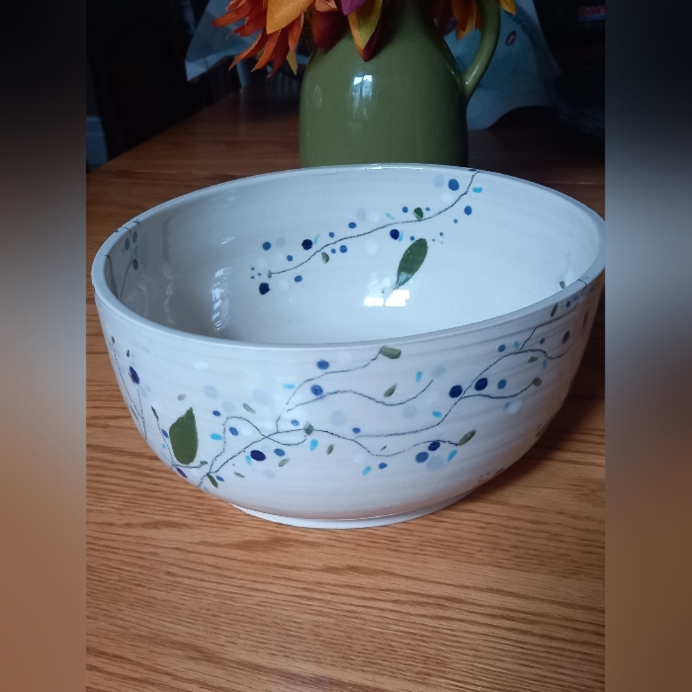 Hand made Stoneware Pottery Bowl